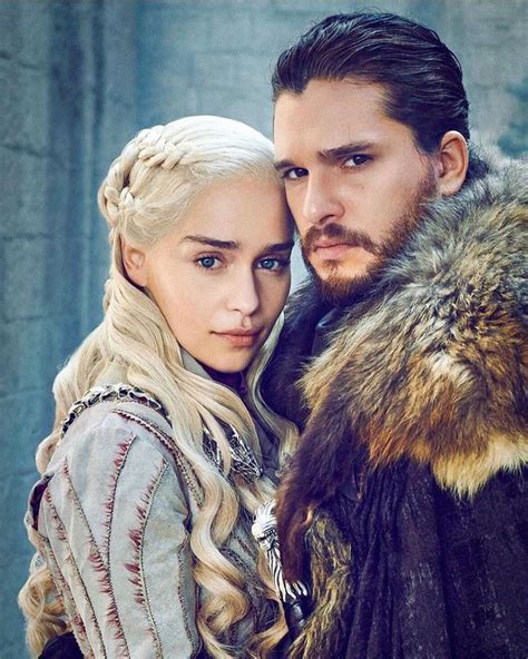 jon snow and daenerys dating in real life